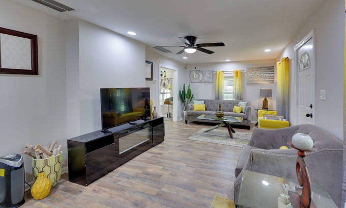Greenville House | Walkable Greenville Home Near Dtwn