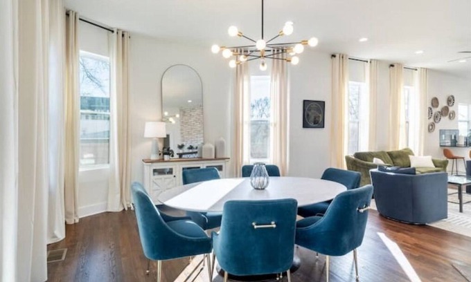 East Lake House | Walkable Upscale In East Lake