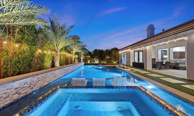Indio House | 'Wanderlust' Pickleball, mini golf, and more!