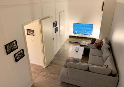 Reittio Apartment | Wanha Koulu Tahko Onnela, 4mh, Palju, Sauna, Tupakeittiö, Wifi, Liikuntasali, RinteetSpaRavintola 6km, Lemmikit OK, Edukas