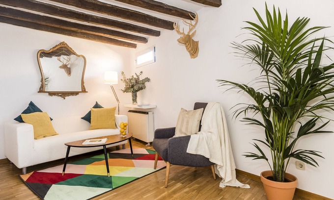 Sol Apartment | Waou Plaza Mayor I - Alquiler Corta Duración