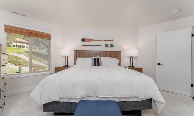 Wapato Point Condo | Wapato Point Condo with Resort Amenities! 2bed/2bath, 2nd floor w/washer, unit 641