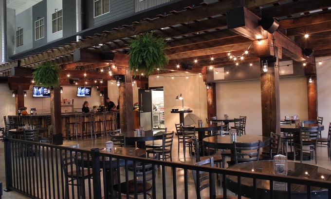 Salunga Hotel | Warehouse Hotel