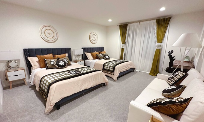 Chino Condo | Warm little codon