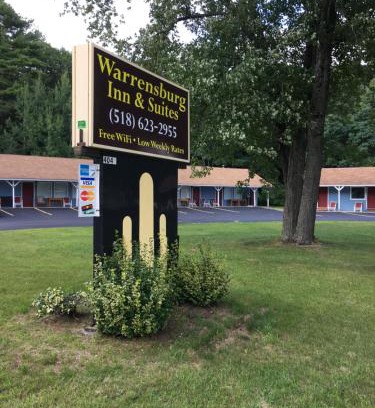 Warrensburg Hotel | Warrensburg Inn & Suites - 6 Mi to Lake George