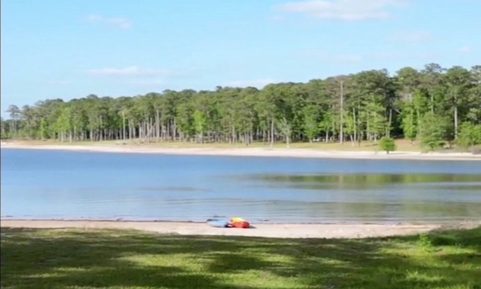 Brookeland House | Water front Cabin on Lake Sam Rayburn with water access/views