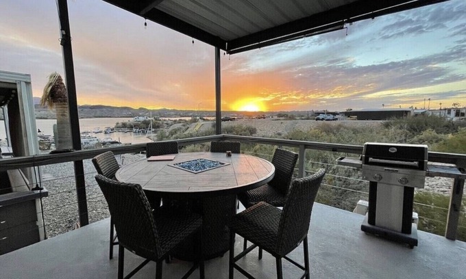 Lake Havasu City House | Water View Mobile Home