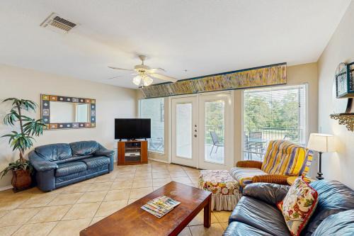 New Braunfels Apartment | Water Wheel Resort Condo G202
