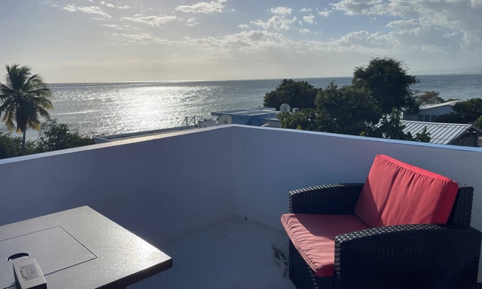Montalva House | Waterfront 4 story beach house on Hidden Beach with Air