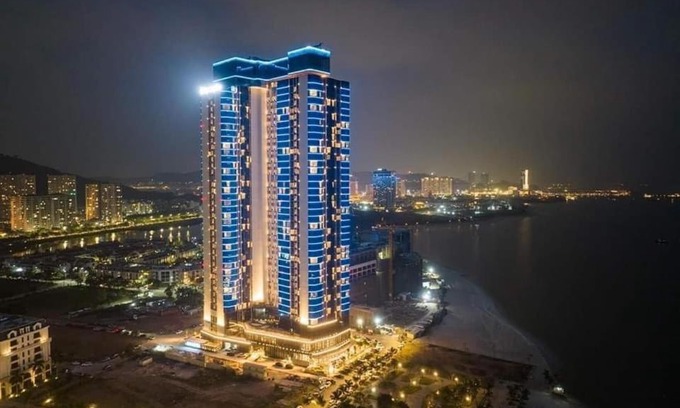 Bai Chay Apartment | Waterfront A La Carte Residence
