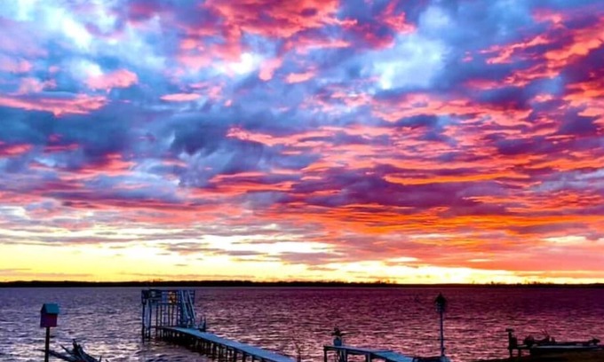 Elizabeth City Apartment | Waterfront Beauty! Incredible Sunsets, Exotic Birds and Gorgeous Water Views!