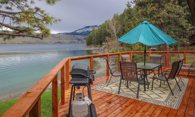 Joseph House | Waterfront dog-friendly home with lake view, private dock, deck, fireplace