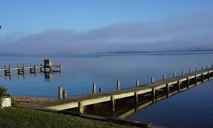 Laneview House | Waterfront Dream on Montague Island near Urbanna