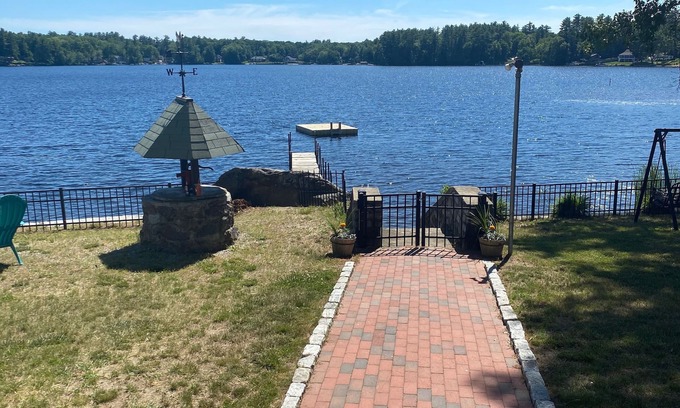 Sandown Cottage | Waterfront, family oriented, large families get together 'Heaven here on earth'
