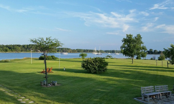 Cambridge House | Waterfront Family Retreat with gorgeous views and a large Deepwater Dock. 5' MLW