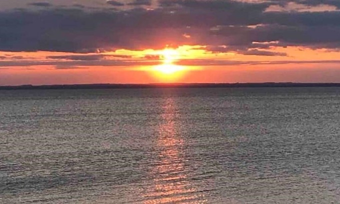 Luxemburg Condo | Waterfront get away! Green Bay and Door County.