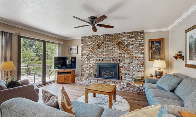 Sierra Cedars House | Waterfront getaway with fireplace & furnished deck - close to lake