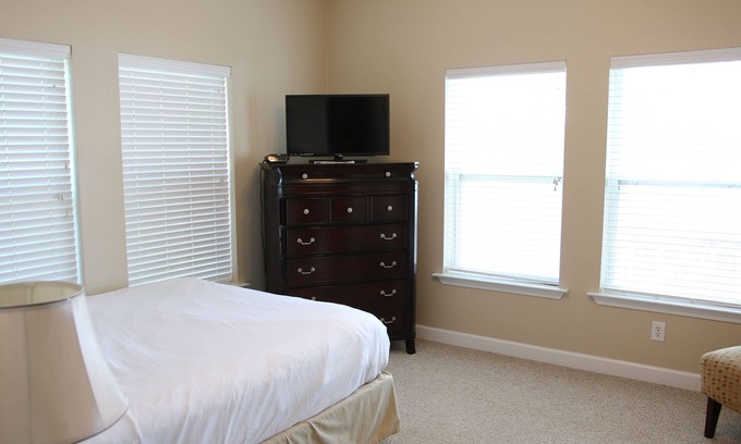 Foley Condo | Waterfront - great fishing, peaceful & quiet, yet close to Tanger Outlets & OWA