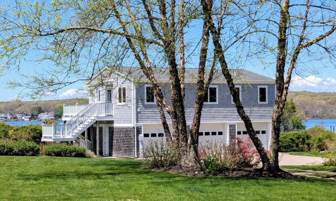 Quonochontaug House | Waterfront home on Quonochontaug Pond with private beach access