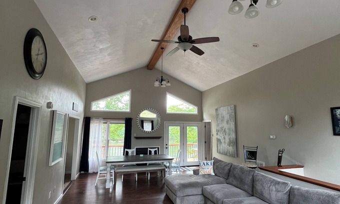 Moneta House | Waterfront home. Private dock, pool table, kayaks, family friendly boat parking