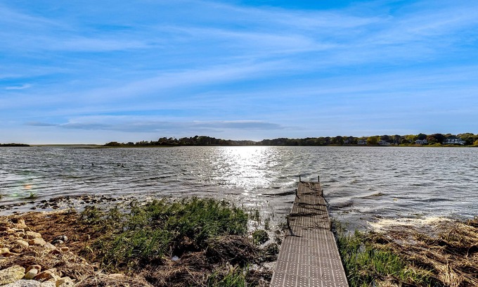 West Chatham House | Waterfront house on Bucks Creek Marsh with deck, dock, & kayaks