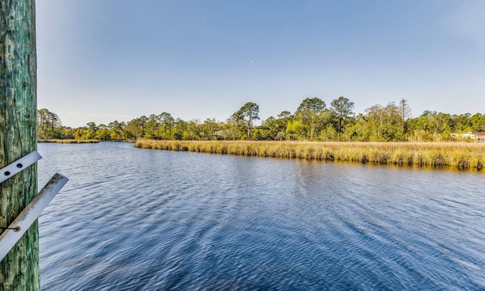 Florida Panhandle House | Waterfront, Kayaks, Adventure