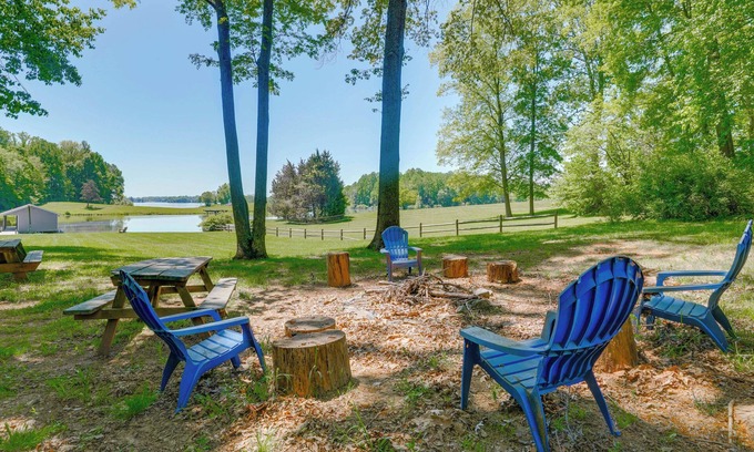 Bumpass House | Waterfront Lake Anna Home w/Dock & Beach Access!