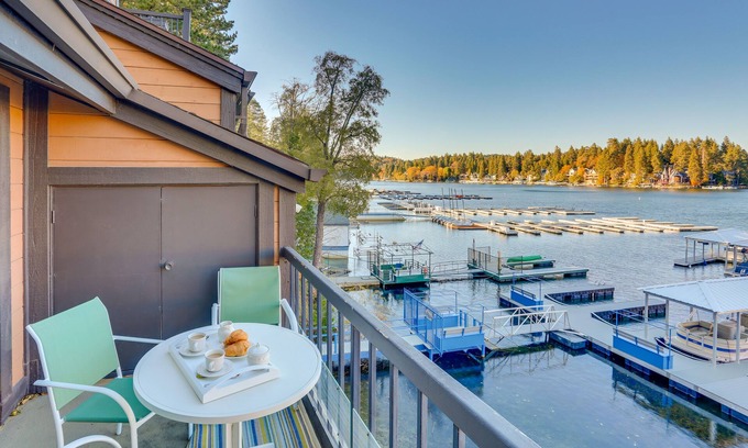 Lake Arrowhead House | Waterfront Lake Arrowhead Townhome w/Balconies!