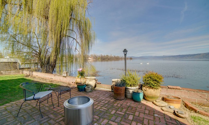 Lakeport House | Waterfront Lakeport Rental Home w/Private Dock!
