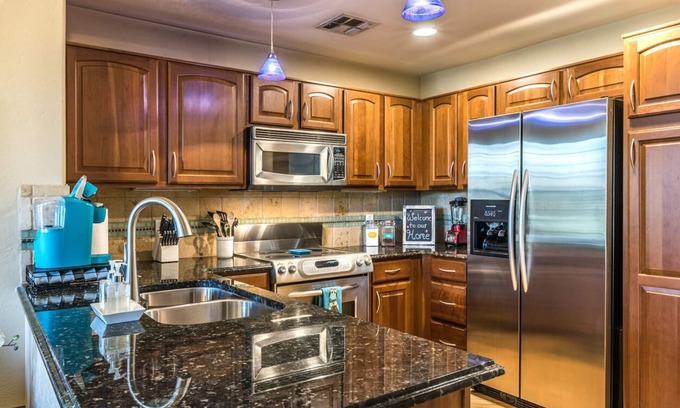 Val Vista Classic House | Waterfront Paradise - Sleeps 8 - Gated Lake Community!