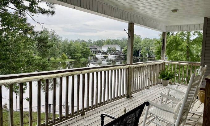 Gulfport House | Waterfront Peaceful Sunsets at fully equipped 2BR house