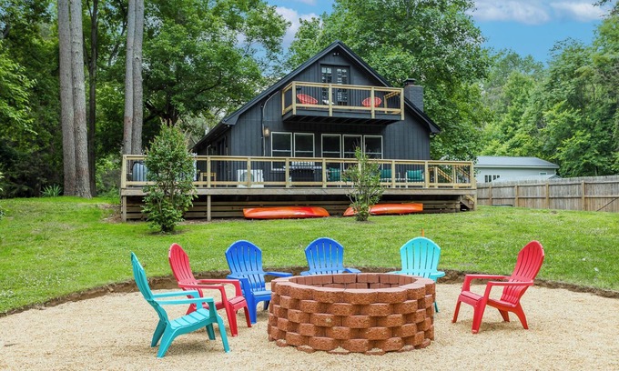 Shenandoah House | Waterfront Renovated Modern A-Frame Hot Tub Game Room Kayaks