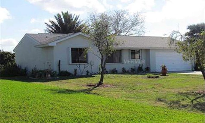 Port Charlotte House | Waterfront Sailboat Access Canal! Pets Welcome! Nice Sunroom! Great Location!