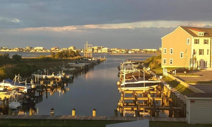 West Ocean City House | Waterfront West Ocean City Townhouse - Featured on HGTV with Pool and Gym access!