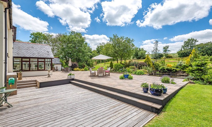 Holsworthy Cottage | Waterland Farmhouse