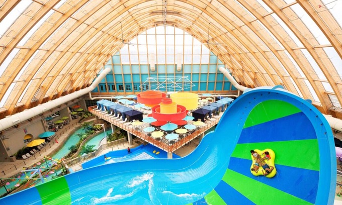 Circleville Resort | Waterpark Lover’s Escape! 3 Spacious Units with Free Parking! Pools & Playground