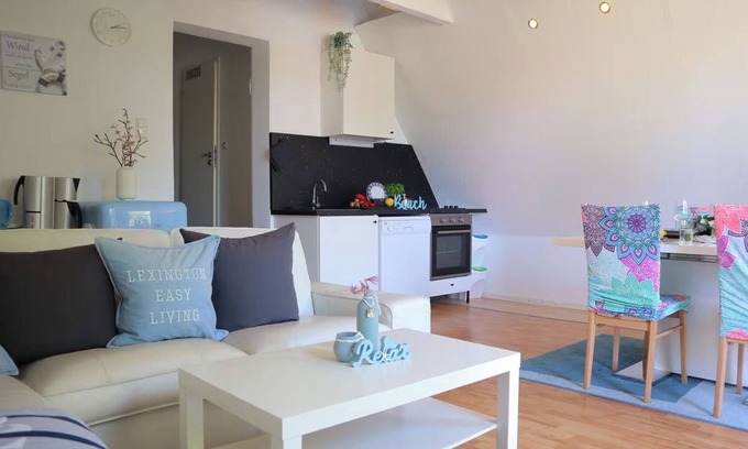 Nordholz Apartment | "Watt'n Dog" - vacation directly on the North Sea dike