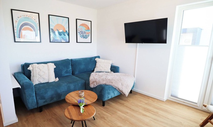 Tossens House | Watt n' Kokolores - peace and quiet behind the dyke. Infrared sauna. Balcony.