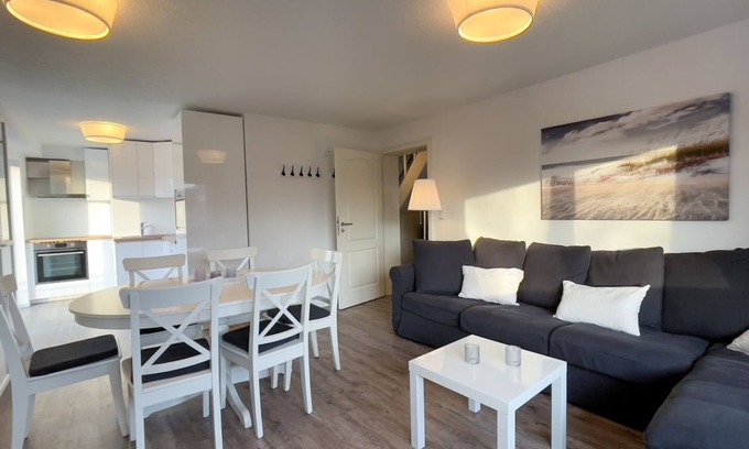 Sahlenburg Apartment | Watt'n Traum 2 - Beautiful, luxurious large duplex apartment for up to 10 people
