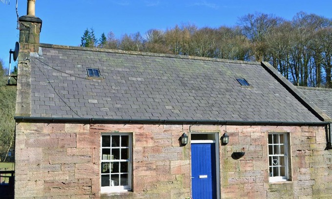 Thornhill House | Waulkmill Cottage
