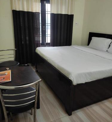 Kaladhungi Hotel | Wave Bar Family Restaurant and Hotel