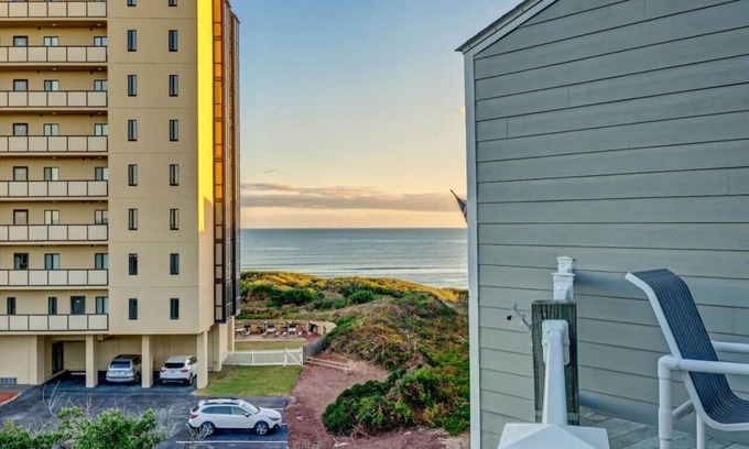 Indian Beach Condo | WAVE Reviews, Oceanfront