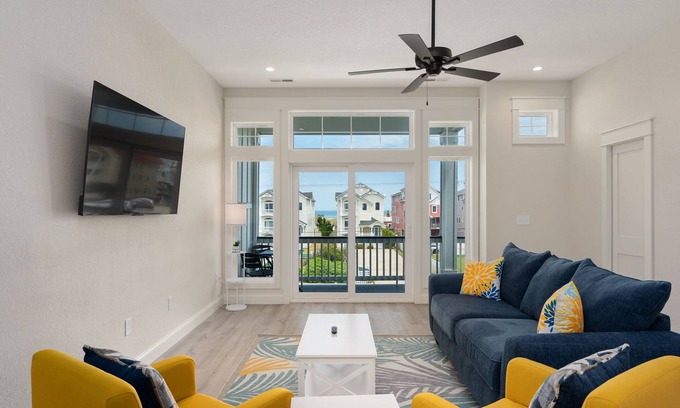 Kill Devil Hills House | Waves: Newly Built Semi-Oceanfront Townhome, Close to Beach!