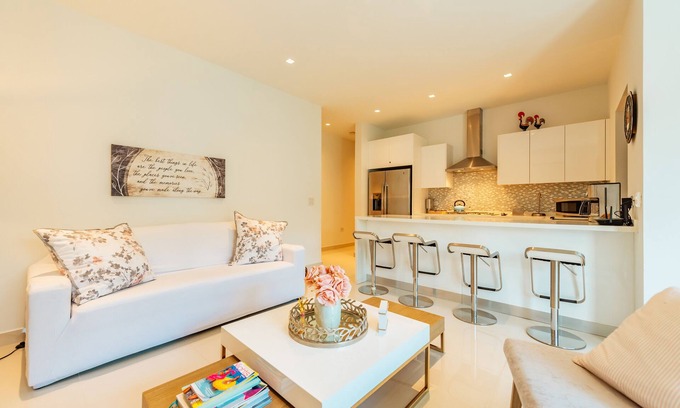 Opal Apartment | Waykiri Unit A-13 Luxurious New Apartment, Noord