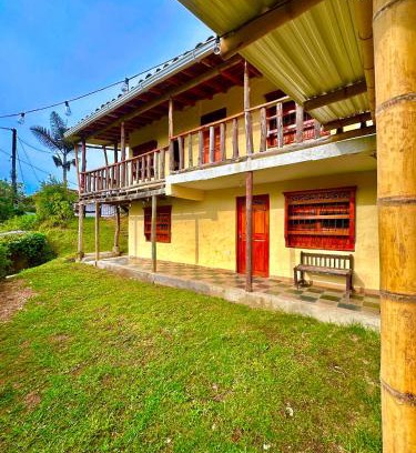 El Penol House | Wayra Ecolodge