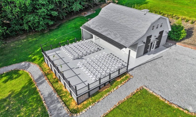 Sparta House | Wedding & Event Venue with on-site lodging