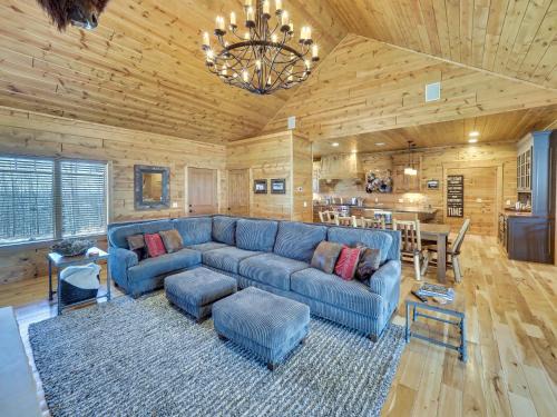 Boyne City House | Wee-Kin-Da-Wa
