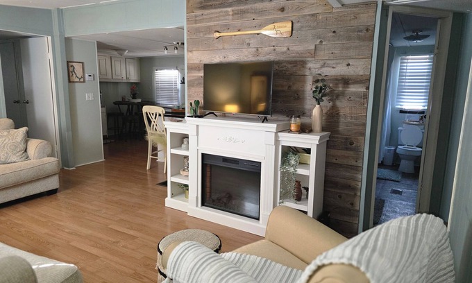 Iuka House | Weekend Retreat in Pickwick 3-bedroom home in Counce with WiFi, AC