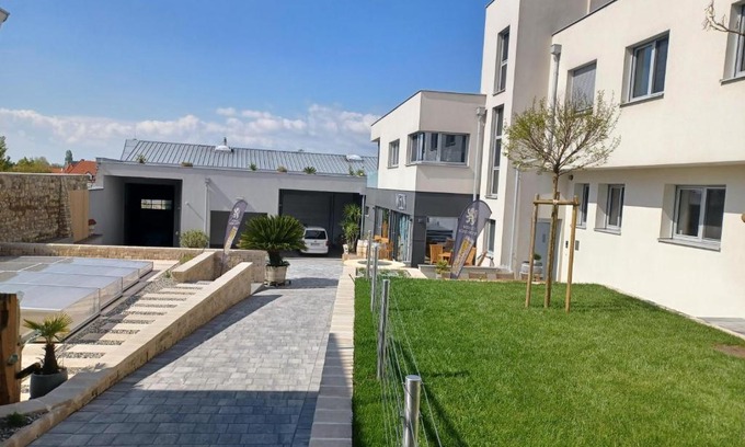 Neusiedl am See Apartment | Weingut Königshofer