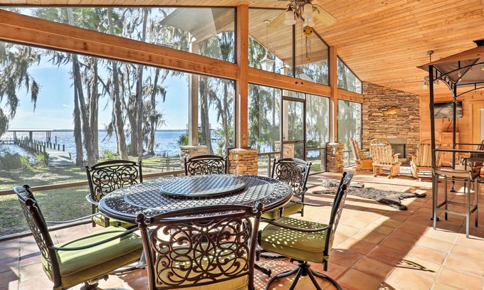 Welaka House | Welaka House w/Private Dock on St Johns River